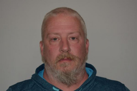 Douglas Alan Degroff Sr a registered Sex or Violent Offender of Indiana