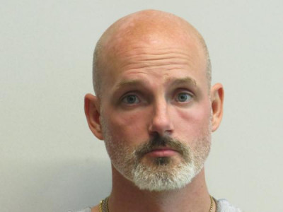 Burton Nelson Skinner Jr a registered Sex or Violent Offender of Indiana