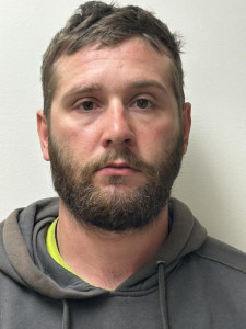 Dylun R Gaddis a registered Sex or Violent Offender of Indiana