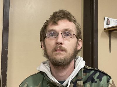 Chance W Johnson a registered Sex or Violent Offender of Indiana