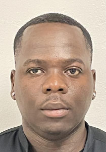 Darell Laquan Eckwood a registered Sex or Violent Offender of Indiana