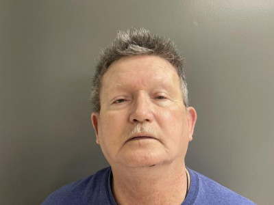 Terry L Bunton a registered Sex or Violent Offender of Indiana