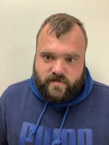 Matthew L Nichols a registered Sex or Violent Offender of Indiana