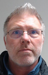 Robert Warren Eads a registered Sex or Violent Offender of Indiana