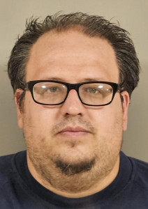 Christopher Terry Lee Mcalister a registered Sex or Violent Offender of Indiana