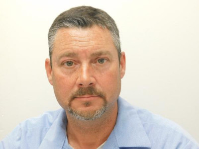 Aaron Lee Davis a registered Sex or Violent Offender of Indiana