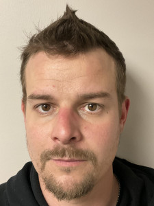 Kyle R Leitzman a registered Sex or Violent Offender of Indiana