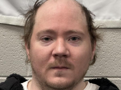 Bradley Alan Dewey II a registered Sex or Violent Offender of Indiana
