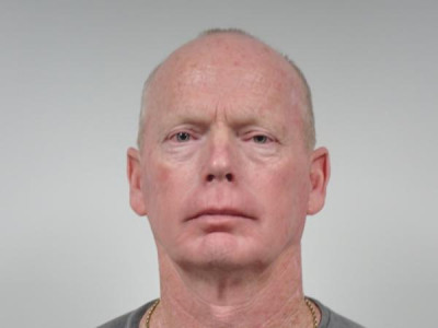 Robert W Weatherford Jr a registered Sex or Violent Offender of Indiana