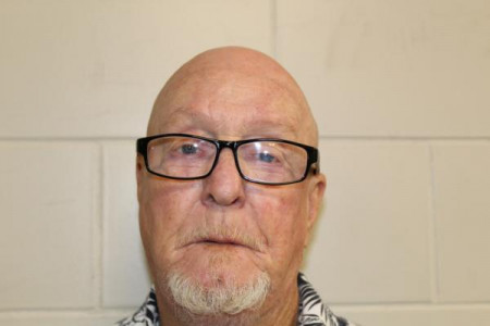 Larry Dean Robinson a registered Sex or Violent Offender of Indiana