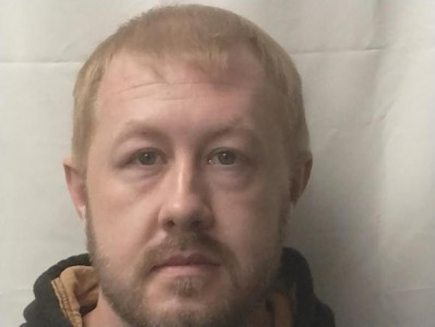 Michael Eugene Adkins Jr a registered Sex or Violent Offender of Indiana