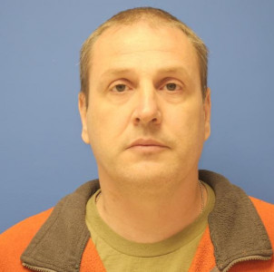 Robert Everett Alba Puckett Jr a registered Sex or Violent Offender of Indiana