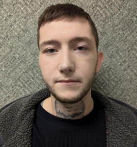 Cade A Fenton a registered Sex or Violent Offender of Indiana