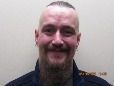 Damien Andrew Hoffman a registered Sex or Violent Offender of Indiana