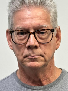 Michael Aubrey Jones a registered Sex or Violent Offender of Indiana