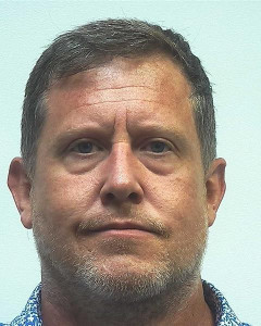 Derrik Isenberg Dennis a registered Sex or Violent Offender of Indiana