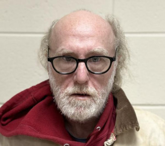 Charles E Henry a registered Sex or Violent Offender of Indiana