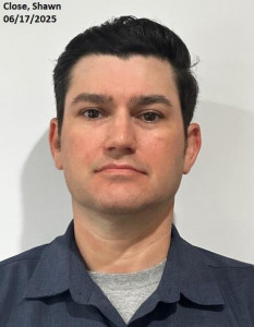 Shawn Joseph Close a registered Sex or Violent Offender of Indiana