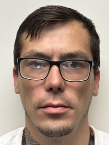 Brandon James Bee a registered Sex or Violent Offender of Indiana