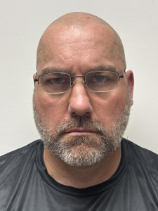 Daniel Wayne Hogle a registered Sex or Violent Offender of Indiana