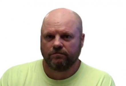 Gregory Lucas Eve a registered Sex or Violent Offender of Indiana