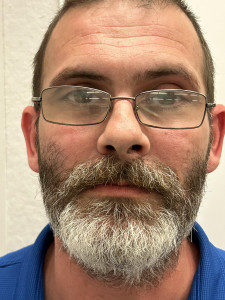 William Daniel Jones a registered Sex or Violent Offender of Indiana