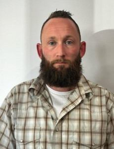 Christopher Lynn Fugate a registered Sex or Violent Offender of Indiana