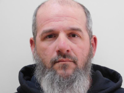 Robert Ray Hodges a registered Sex or Violent Offender of Indiana