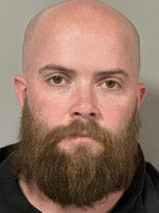 Justin Wayne Kitchen a registered Sex or Violent Offender of Indiana