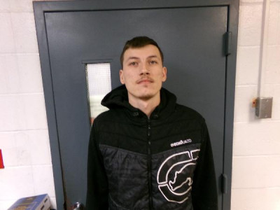 Tyson Lee Riddle a registered Sex or Violent Offender of Indiana