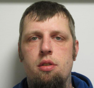 Douglas Lee Horn a registered Sex or Violent Offender of Indiana