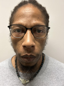Duran Lamont Ray a registered Sex or Violent Offender of Indiana