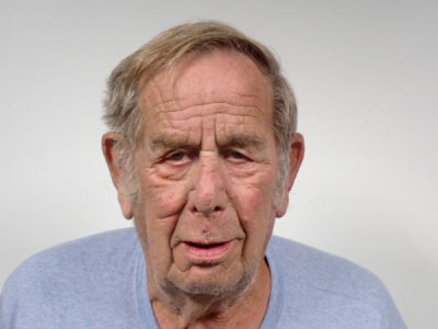 David F Newkirk a registered Sex or Violent Offender of Indiana