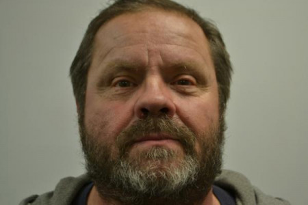 Ronald D Hensley a registered Sex or Violent Offender of Indiana