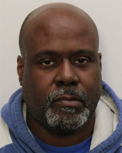 Darrin Lamonte Walton a registered Sex or Violent Offender of Indiana