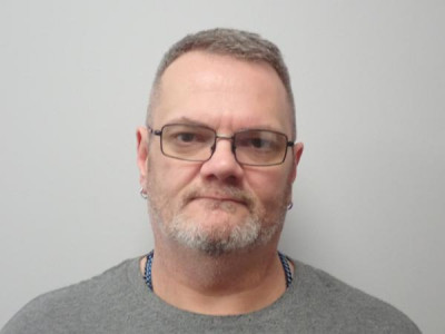 Earnest Hurt a registered Sex or Violent Offender of Indiana