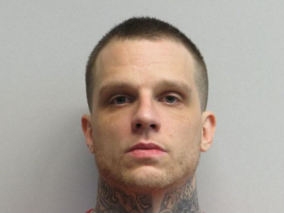 Damien Lee Knuckles a registered Sex or Violent Offender of Indiana