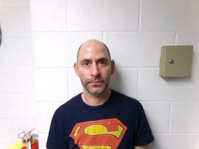 Joshua L Walker a registered Sex or Violent Offender of Indiana