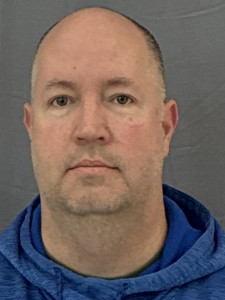 Matthew Thomas Emmons a registered Sex or Violent Offender of Indiana