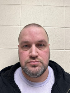 Bret Matthew Cravens a registered Sex or Violent Offender of Indiana