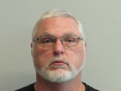 Timothy Paul Manges a registered Sex or Violent Offender of Indiana