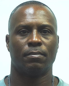Moses Eloise Hunter Jr a registered Sex or Violent Offender of Indiana