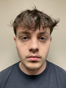 Aaron W Hodges a registered Sex or Violent Offender of Indiana