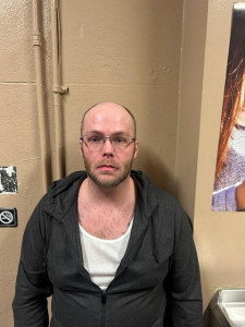 Nathan W Hammonds a registered Sex or Violent Offender of Indiana
