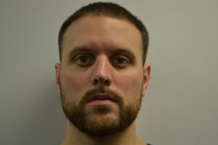 Ryan Tucker a registered Sex or Violent Offender of Indiana