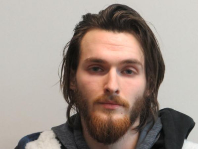 Zackary Charles Deavers a registered Sex or Violent Offender of Indiana