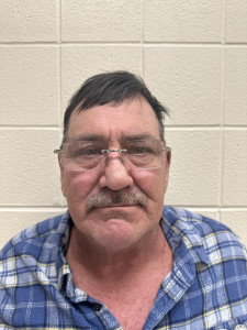 Cleston Wayne Higginbottom a registered Sex or Violent Offender of Indiana