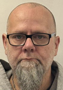 Richard Huffman a registered Sex or Violent Offender of Indiana