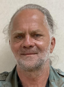 Frankie Davis a registered Sex or Violent Offender of Indiana