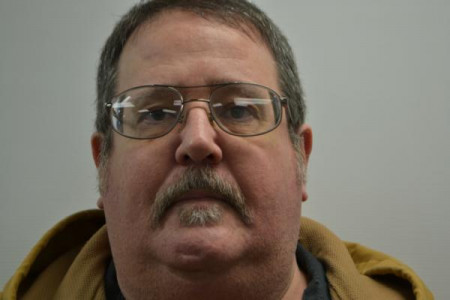 Dennis Dean Miller a registered Sex or Violent Offender of Indiana